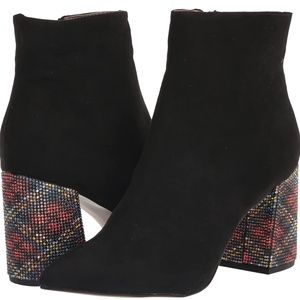 Heeled dress boots